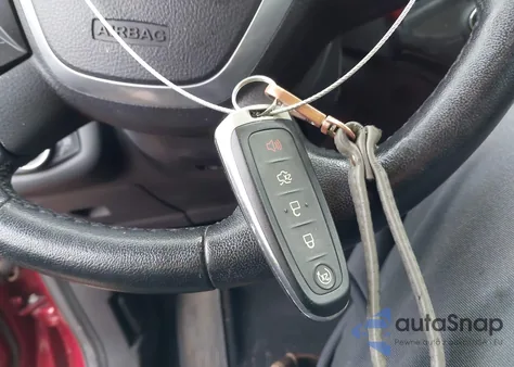 2016 Ford Escape Titanium из США, поврежденный, VIN 1FMCU0J96GUB99780